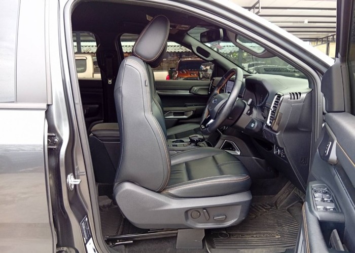 Used 6
                    FORD
                     for Sale Image