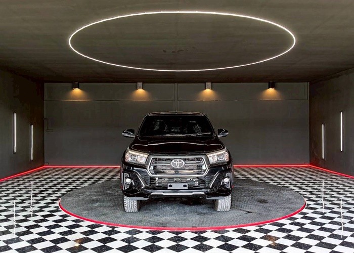 Used 5
                    TOYOTA
                     for Sale Image