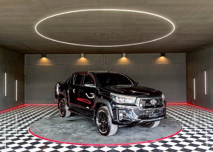 Used 5
                    TOYOTA
                     for Sale Image