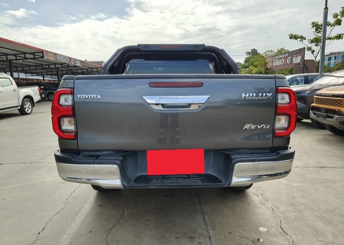 Used 6
                    TOYOTA
                     for Sale Image