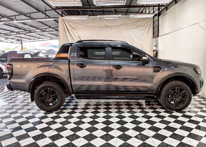 Used 10
                    FORD
                     for Sale Image