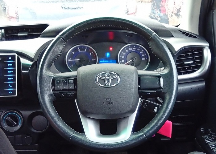 Used 5
                    TOYOTA
                     for Sale Image