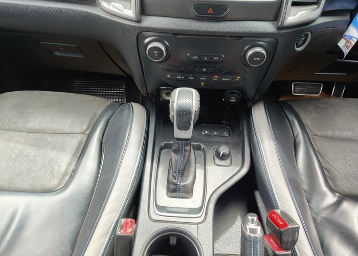 Used 11
                    FORD
                     for Sale Image
