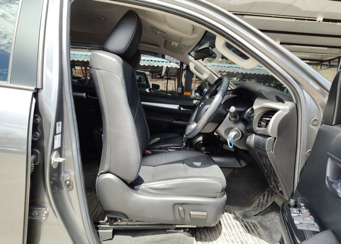 Used 5
                    TOYOTA
                     for Sale Image