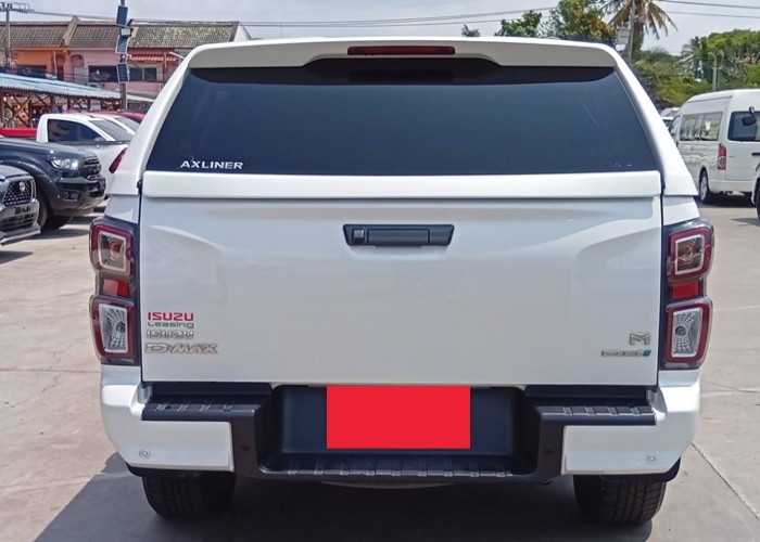 Used 12
                    ISUZU
                     for Sale Image