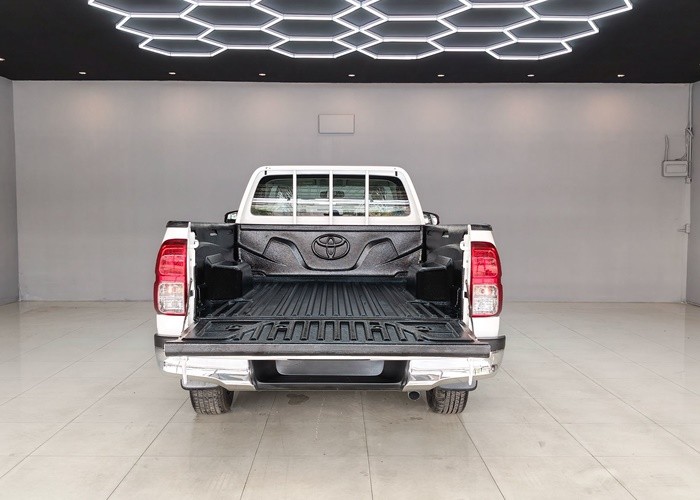 Used 6
                    TOYOTA
                     for Sale Image