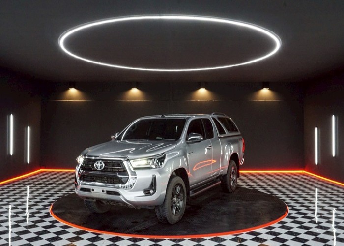 TOYOTA