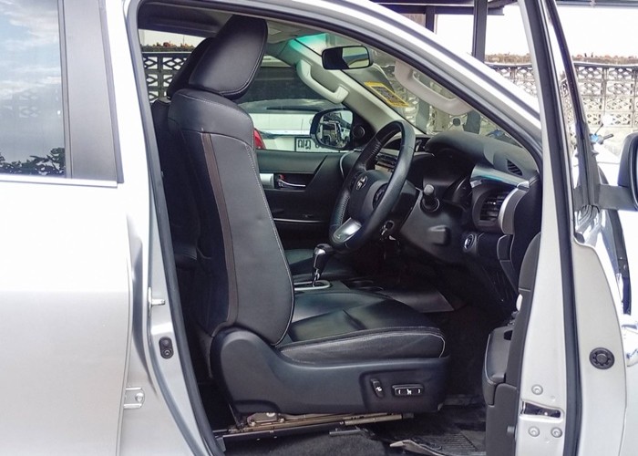 Used 12
                    TOYOTA
                     for Sale Image