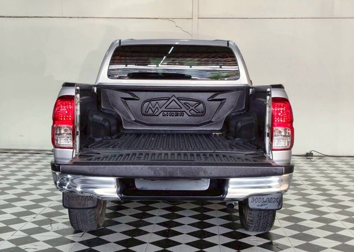 Used 12
                    TOYOTA
                     for Sale Image