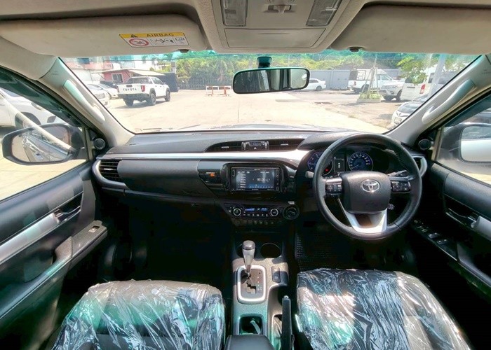 Used 12
                    TOYOTA
                     for Sale Image