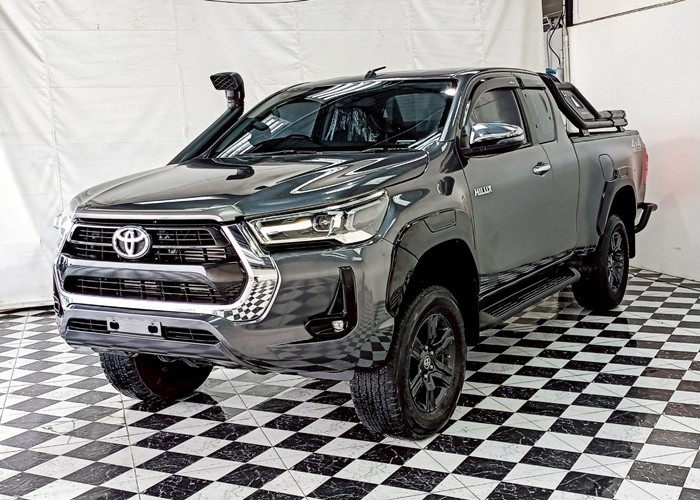 TOYOTA