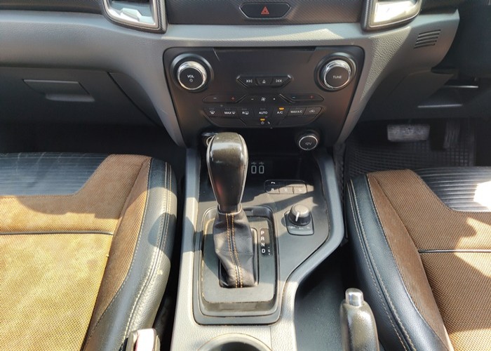 Used 4
                    FORD
                     for Sale Image