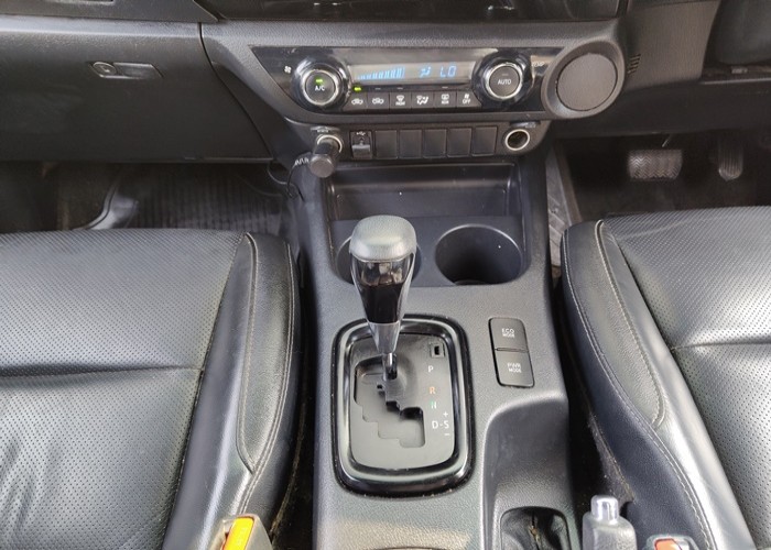 Used 10
                    TOYOTA
                     for Sale Image