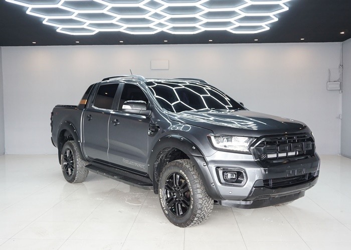Used 8
                    FORD
                     for Sale Image