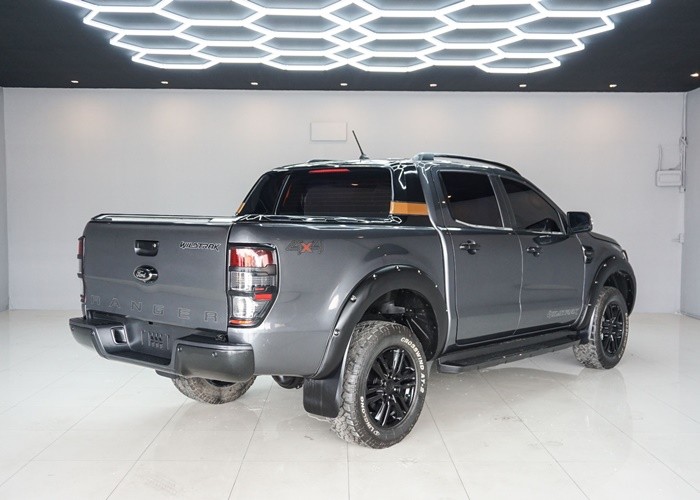 Used 8
                    FORD
                     for Sale Image