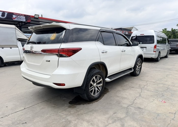 Used 6
                    TOYOTA
                     for Sale Image