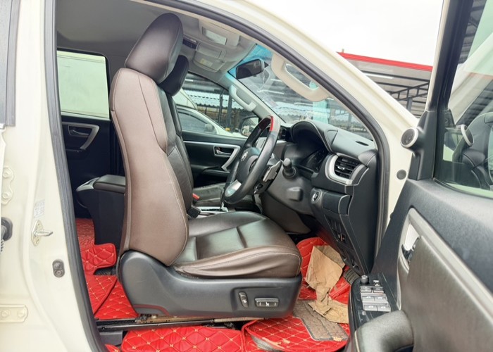 Used 6
                    TOYOTA
                     for Sale Image