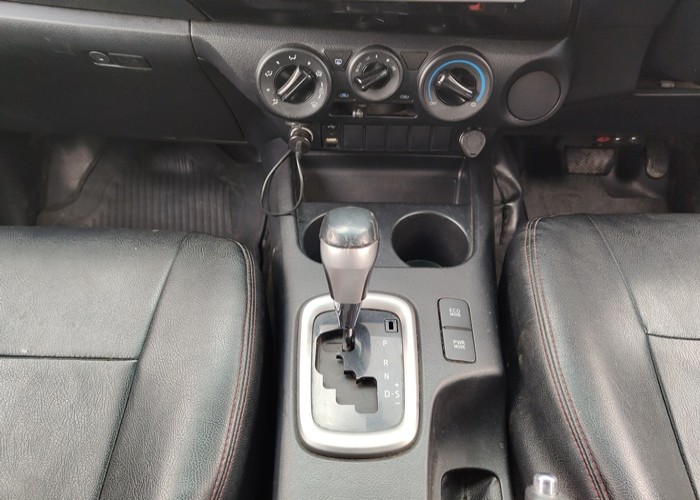 Used 6
                    TOYOTA
                     for Sale Image