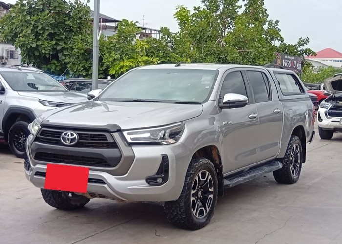 TOYOTA