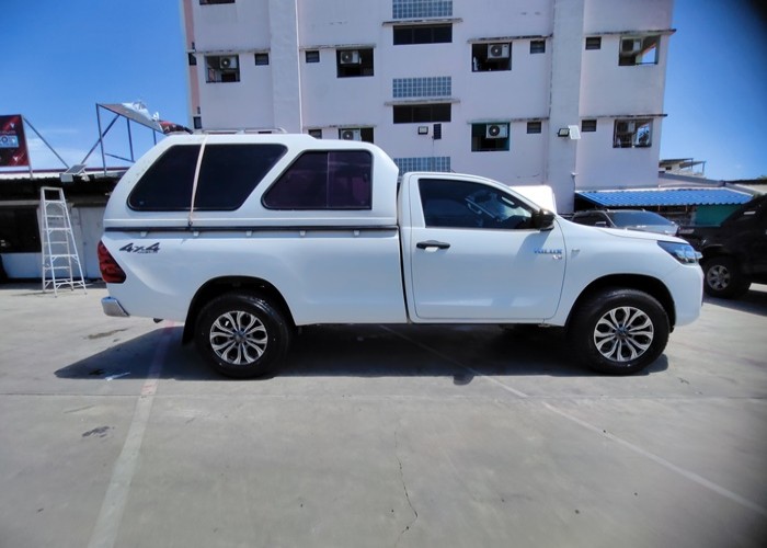 Used 5
                    TOYOTA
                     for Sale Image