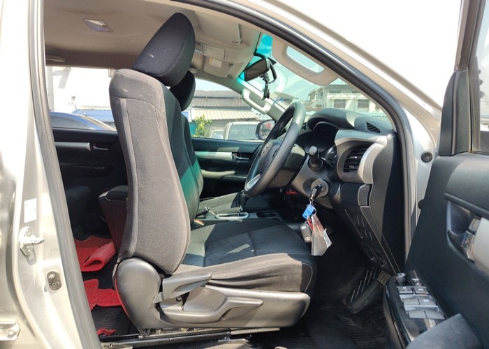 Used 9
                    TOYOTA
                     for Sale Image