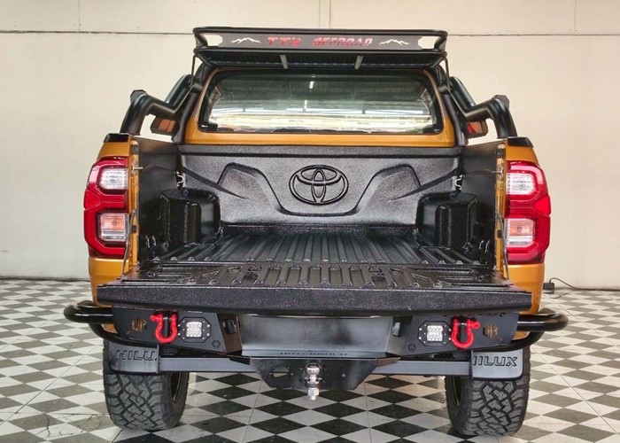 Used 9
                    TOYOTA
                     for Sale Image