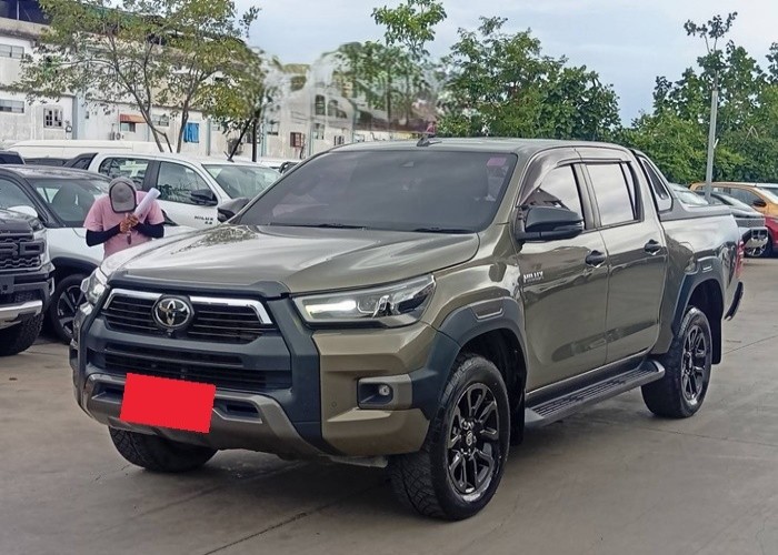 TOYOTA