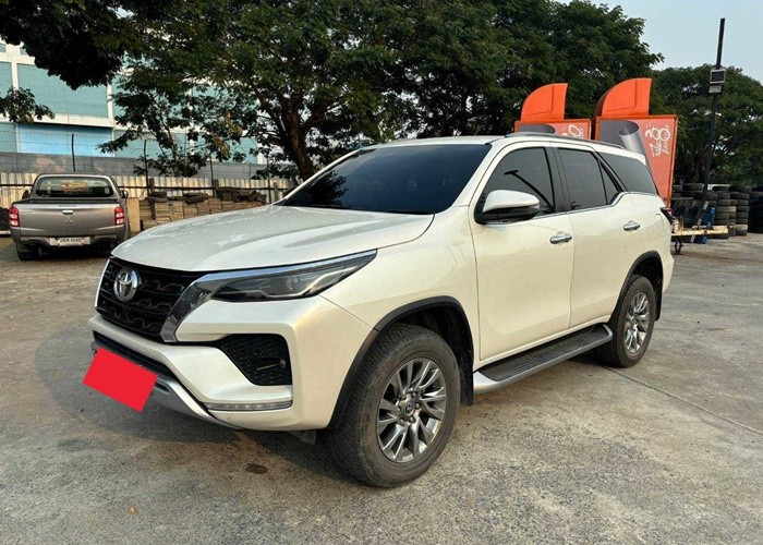 TOYOTA