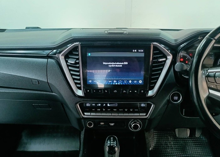 Used 1
                    ISUZU
                     for Sale Image