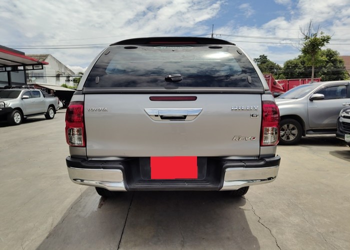 Used 12
                    TOYOTA
                     for Sale Image