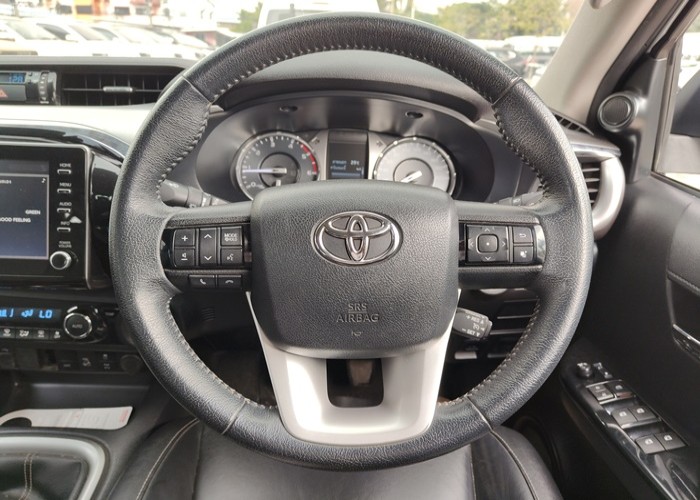 Used 6
                    TOYOTA
                     for Sale Image