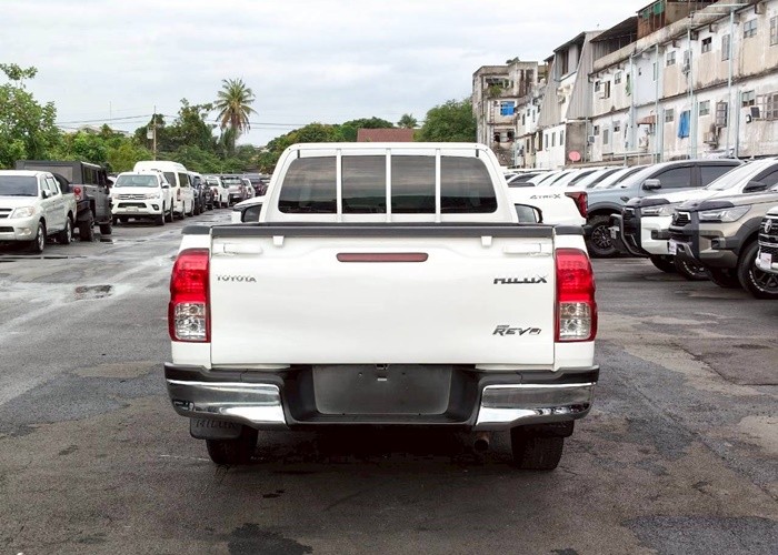 Used 8
                    TOYOTA
                     for Sale Image