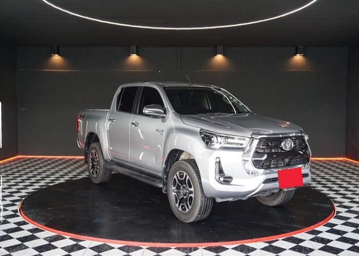 Used 7
                    TOYOTA
                     for Sale Image