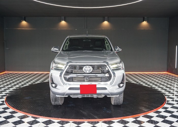 Used 7
                    TOYOTA
                     for Sale Image