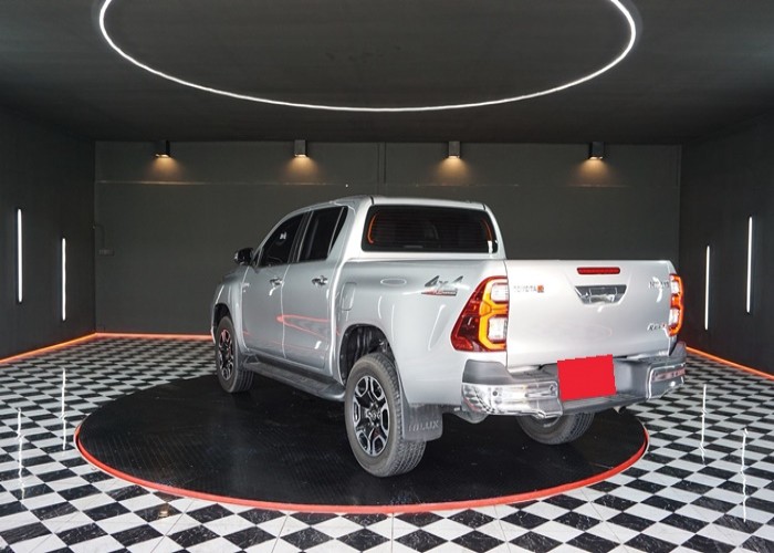 Used 7
                    TOYOTA
                     for Sale Image