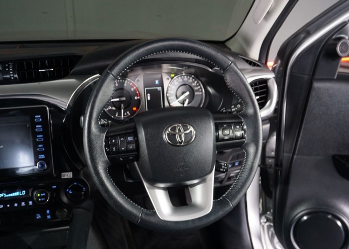 Used 7
                    TOYOTA
                     for Sale Image