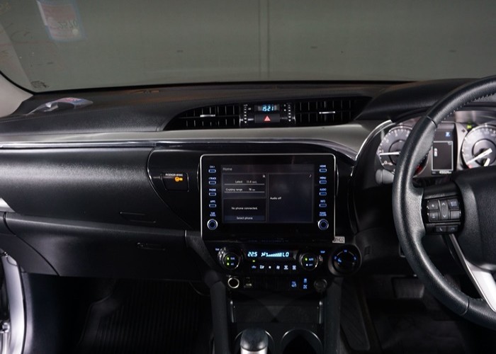 Used 7
                    TOYOTA
                     for Sale Image
