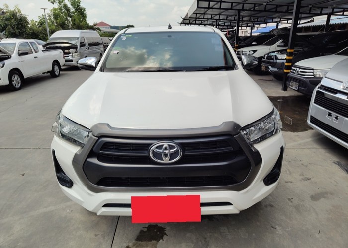 Used 8
                    TOYOTA
                     for Sale Image