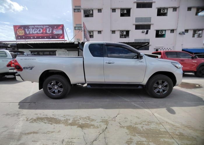 Used 9
                    TOYOTA
                     for Sale Image