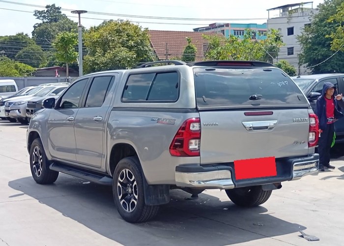Used 8
                    TOYOTA
                     for Sale Image