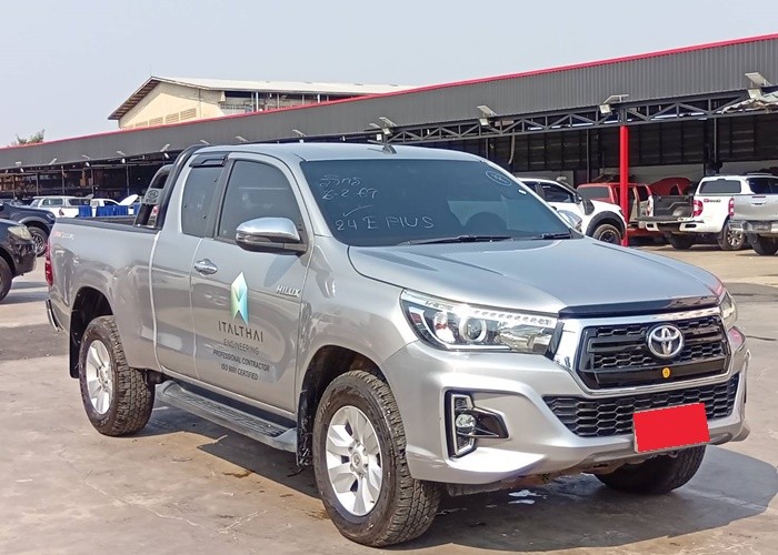 Used 4
                    TOYOTA
                     for Sale Image