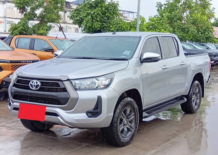 TOYOTA