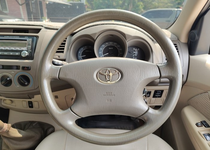 Used 10
                    TOYOTA
                     for Sale Image