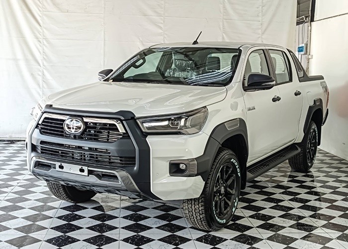 TOYOTA