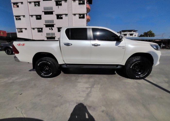 Used 9
                    TOYOTA
                     for Sale Image
