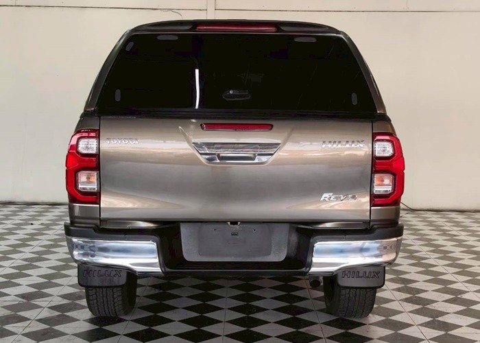 Used 7
                    TOYOTA
                     for Sale Image