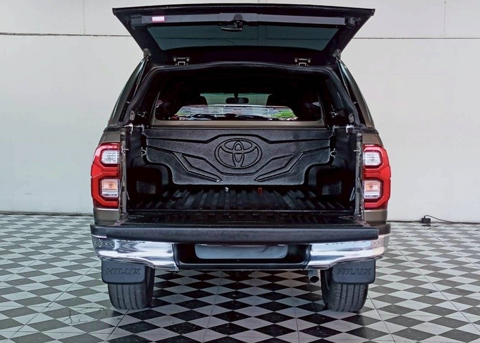 Used 7
                    TOYOTA
                     for Sale Image