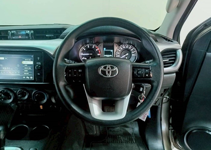 Used 7
                    TOYOTA
                     for Sale Image