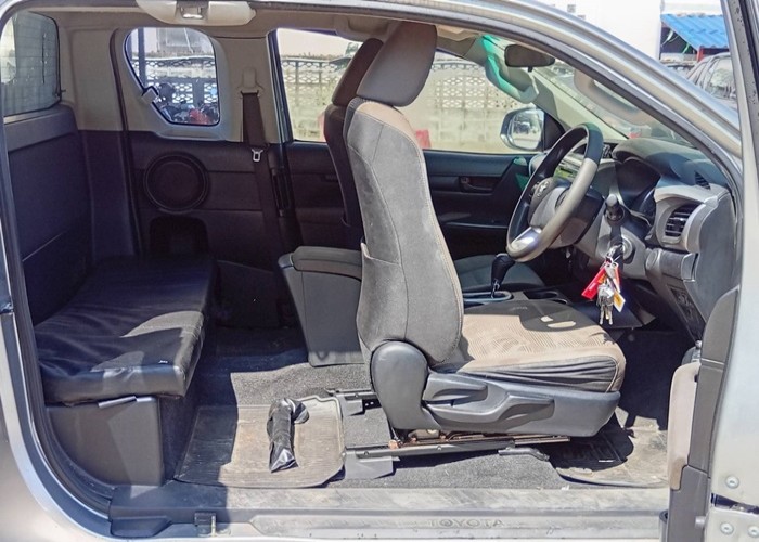 Used 5
                    TOYOTA
                     for Sale Image