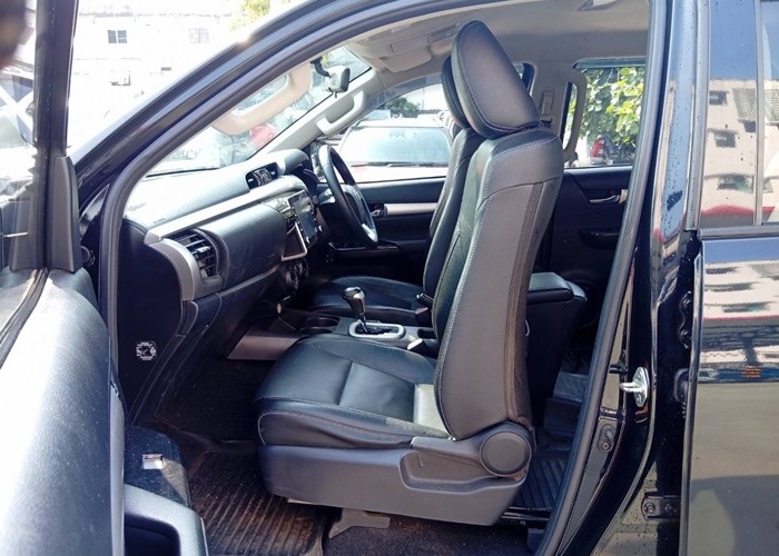 Used 5
                    TOYOTA
                     for Sale Image